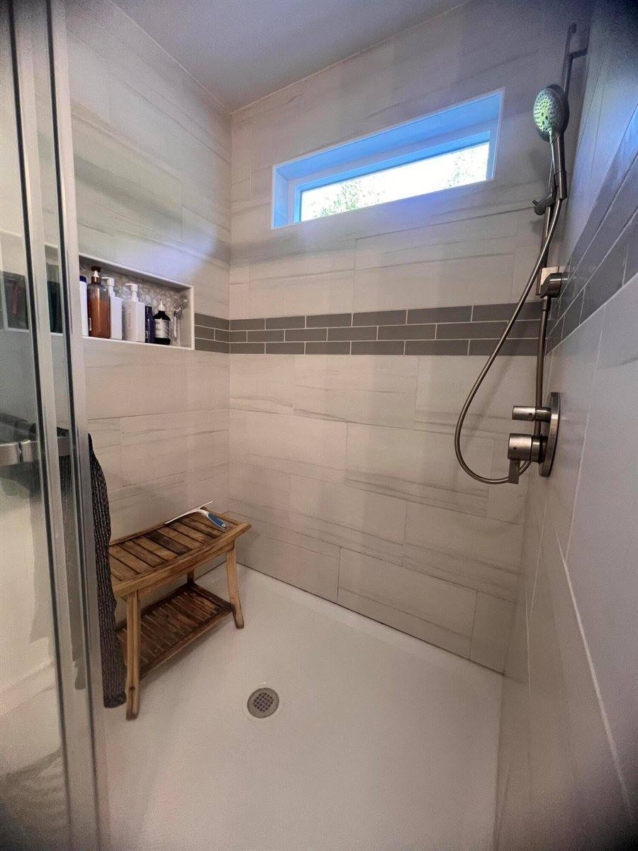 24 Forest Lane, Trenton, ME 04605