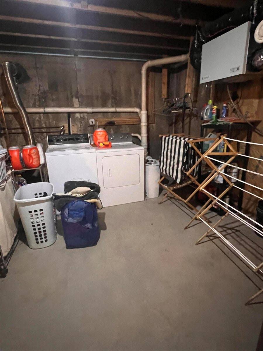 24 Forest Lane, Trenton, ME 04605