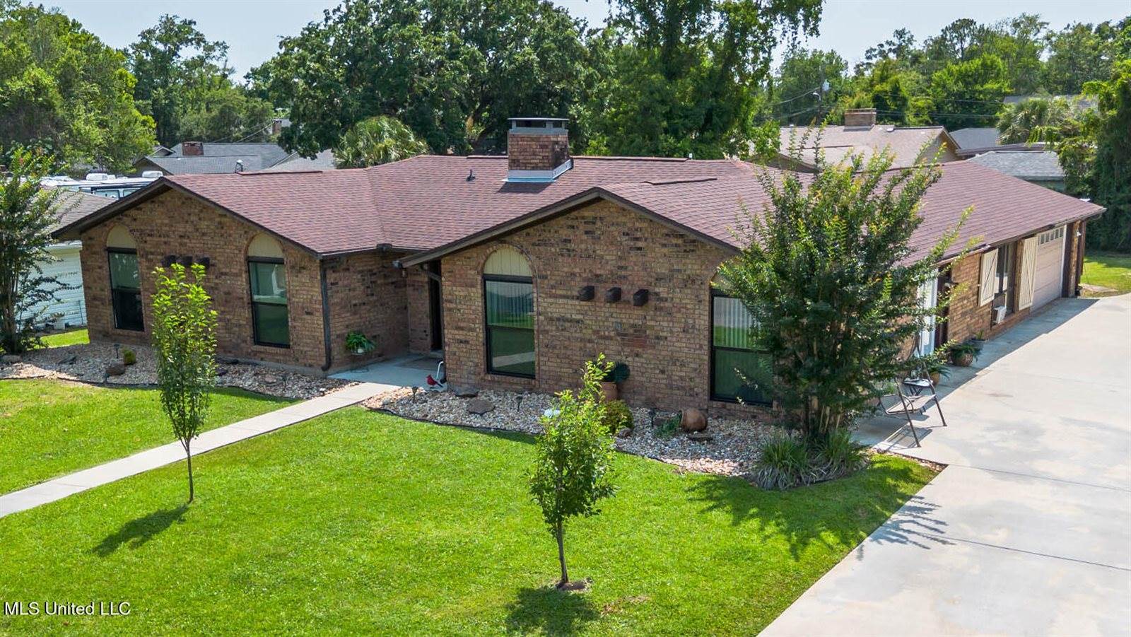 109 Boggs Circle, Long Beach, MS 39560