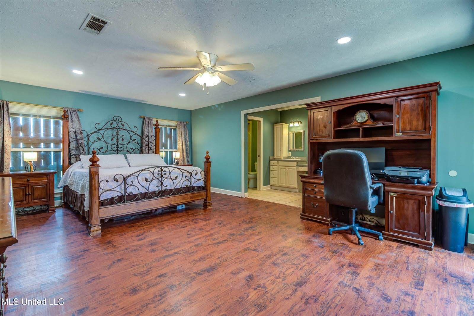 109 Boggs Circle, Long Beach, MS 39560