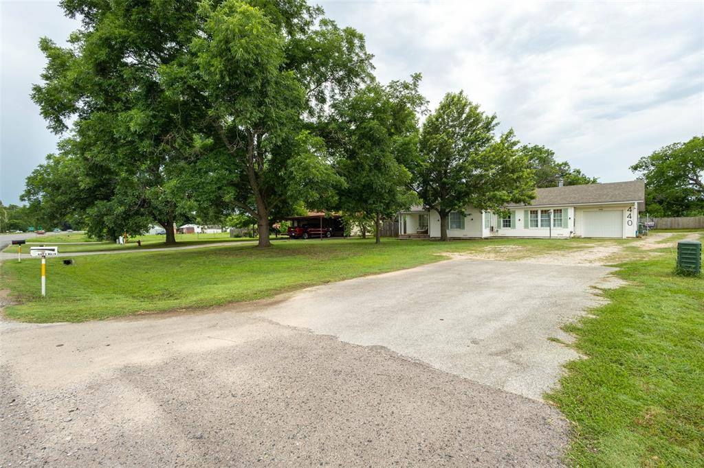 440 South Main Street, Springtown, TX 76082