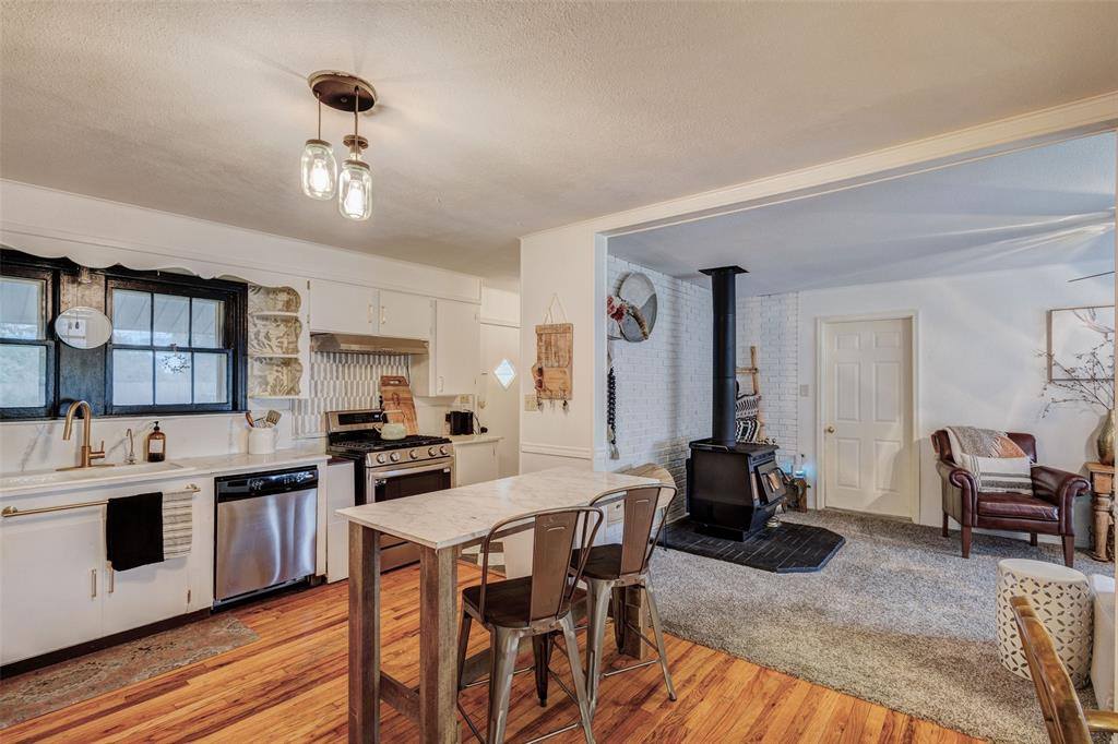 440 South Main Street, Springtown, TX 76082