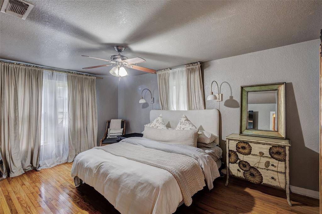 440 South Main Street, Springtown, TX 76082