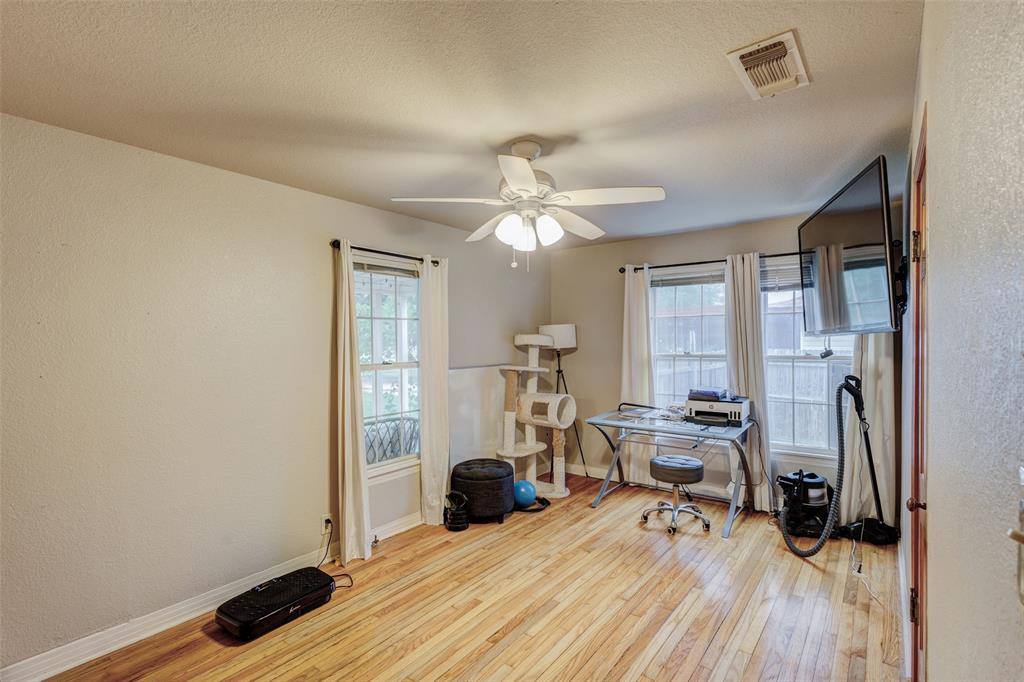 440 South Main Street, Springtown, TX 76082