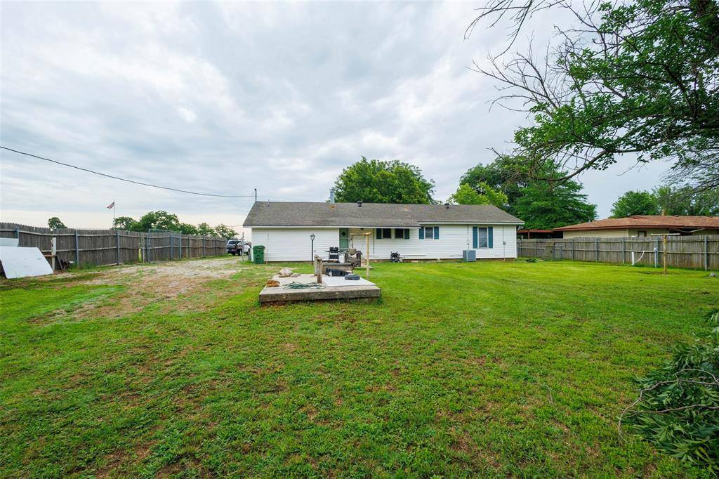 440 South Main Street, Springtown, TX 76082