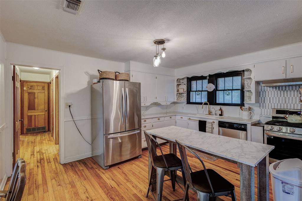 440 South Main Street, Springtown, TX 76082