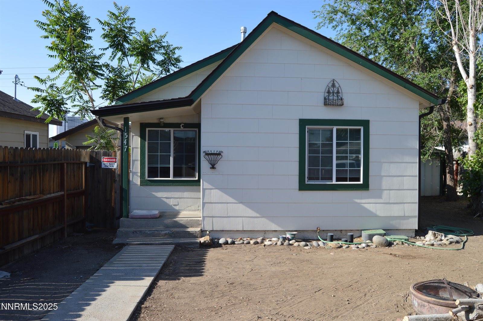 1547 H Street, Sparks, NV 89431