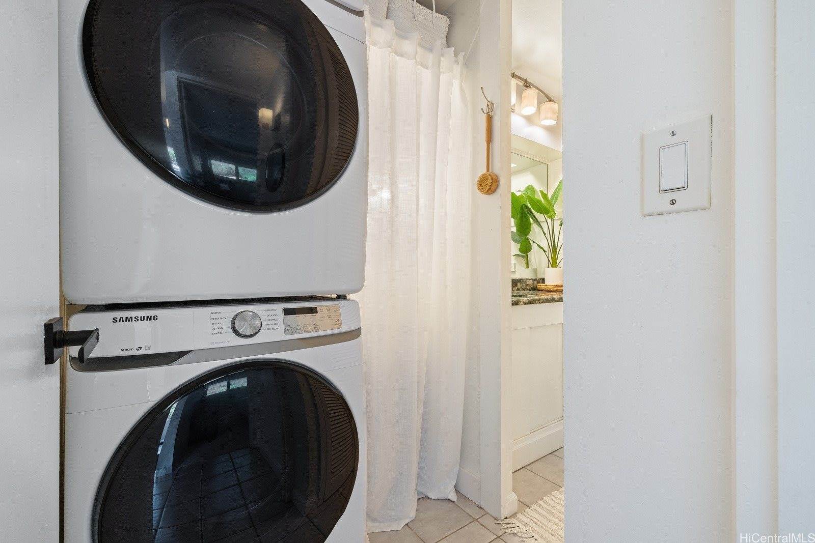 1520 Ward Avenue, Honolulu, HI 96822