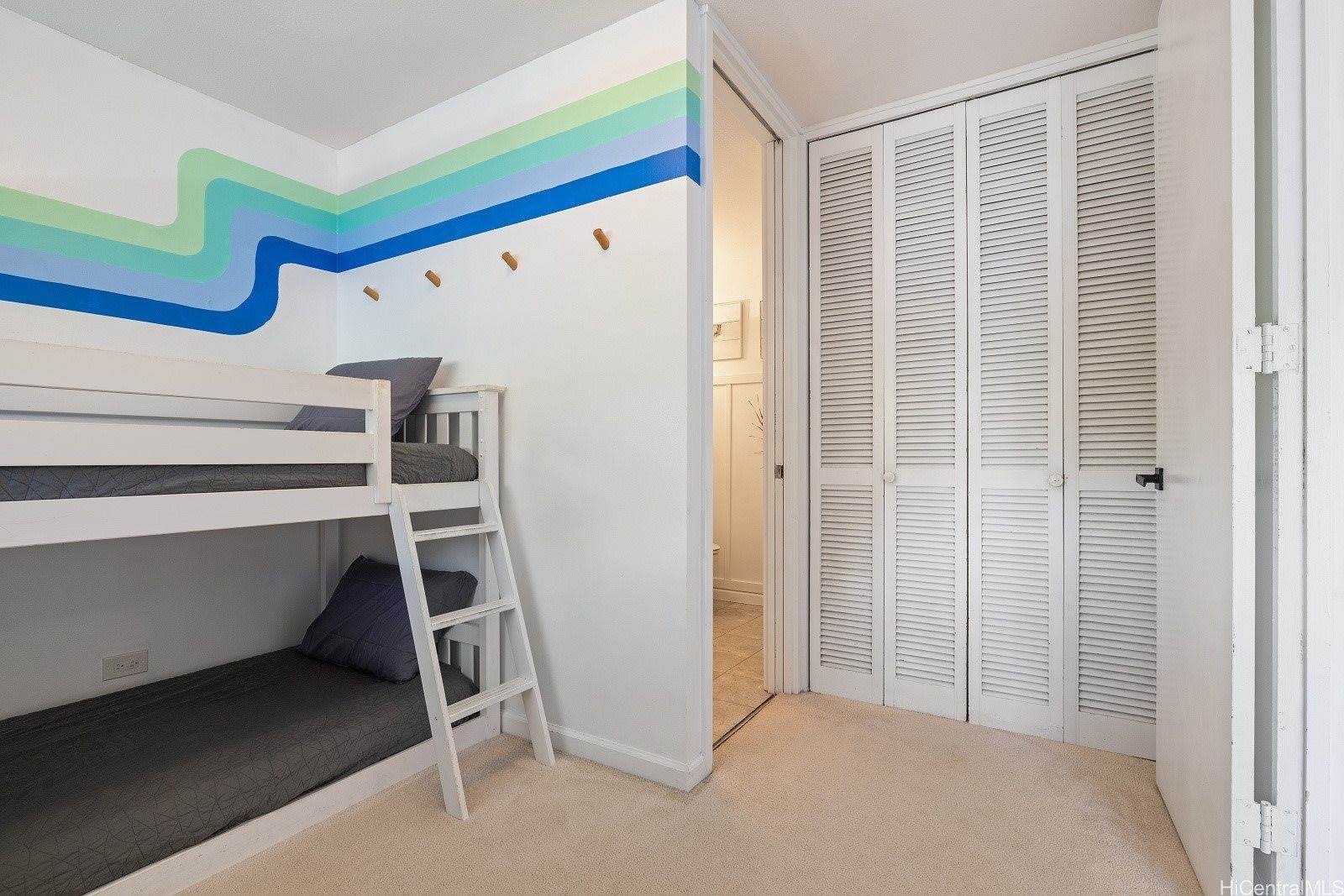 1520 Ward Avenue, Honolulu, HI 96822