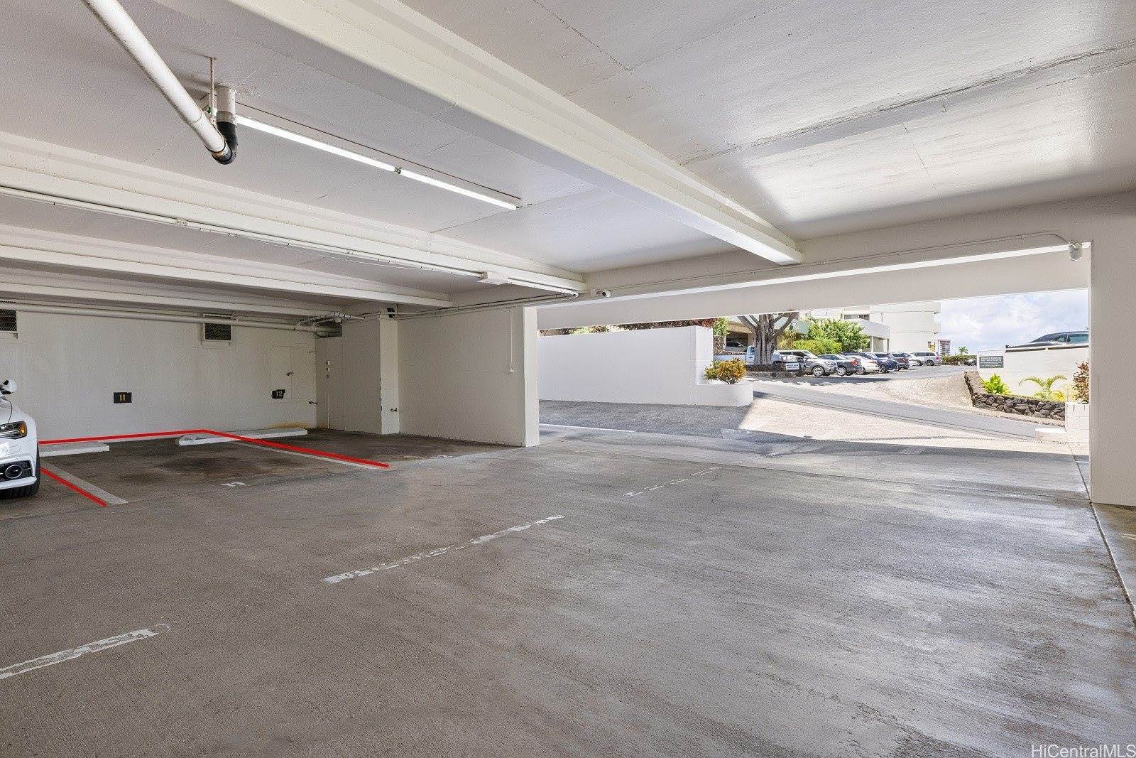 1520 Ward Avenue, Honolulu, HI 96822