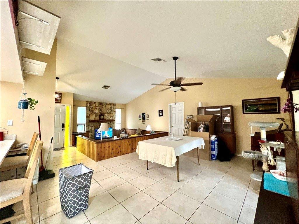 125 Capri Avenue, Sebastian, FL 32958