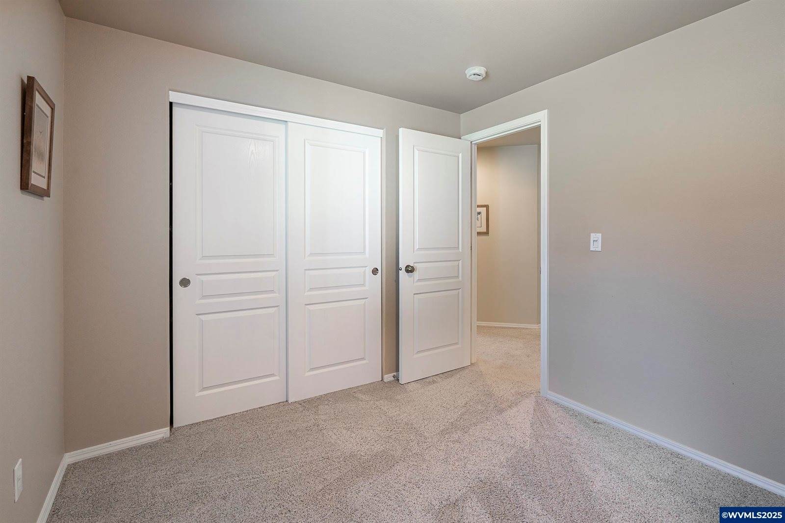 910 Oakmont Lp, Albany, OR 97322