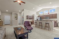 910 Oakmont Lp, Albany, OR 97322