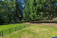 910 Oakmont Lp, Albany, OR 97322