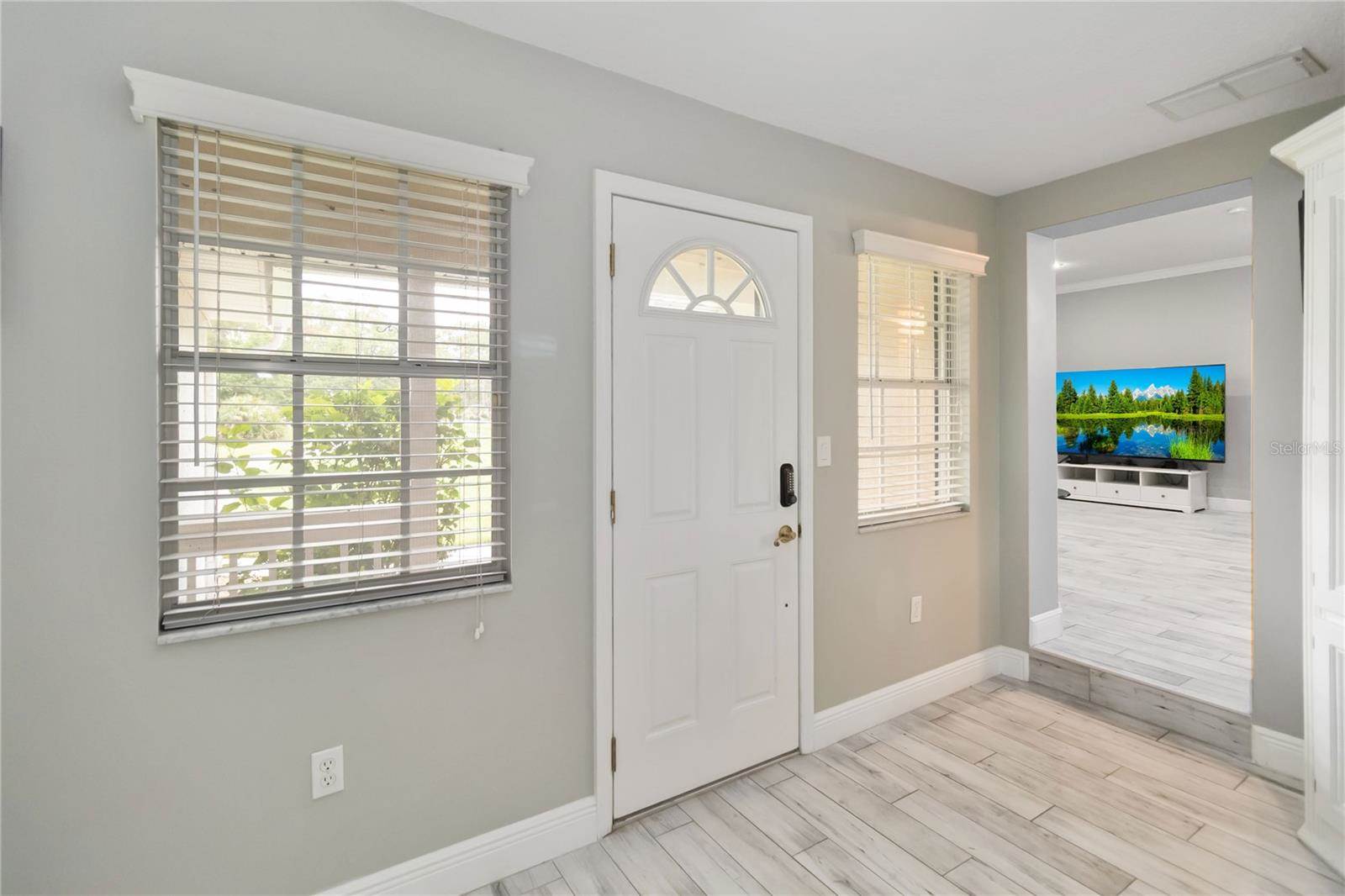 23647 Seneca Ridge Court, Christmas, FL 32709