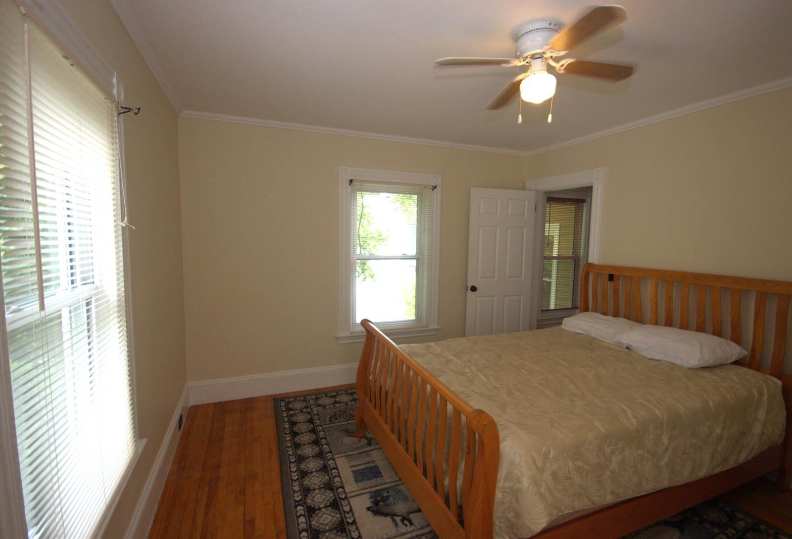 125 Grove Street, Bangor, ME 04401