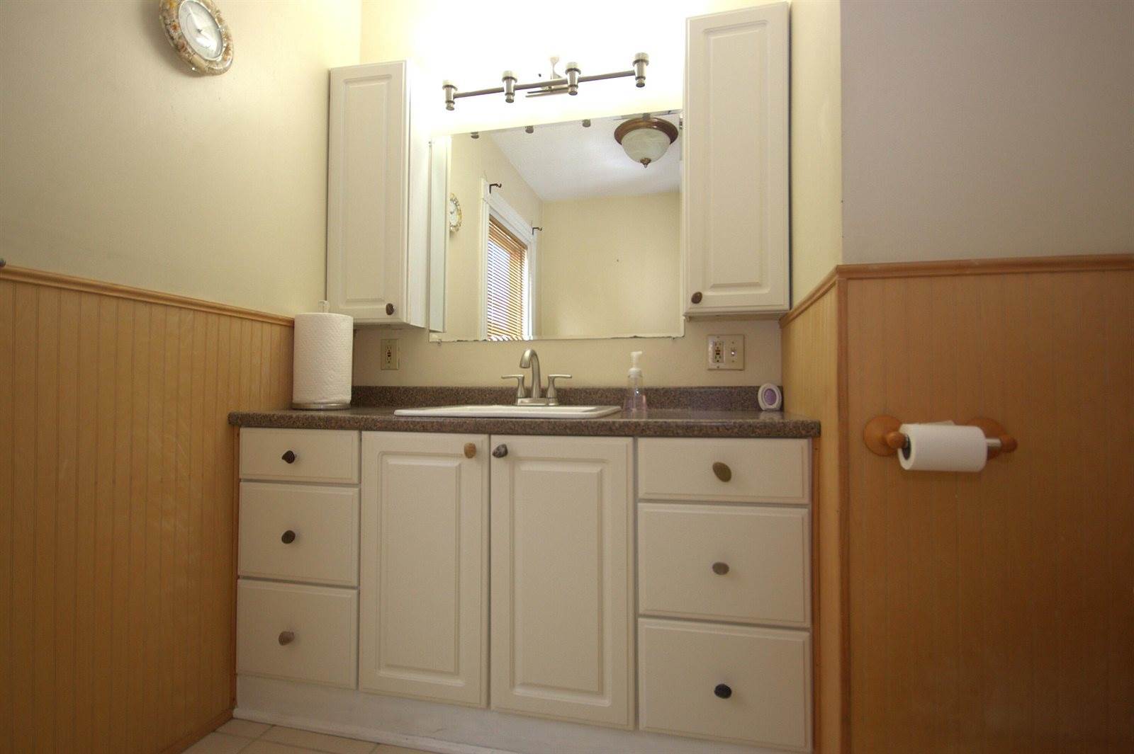 125 Grove Street, Bangor, ME 04401