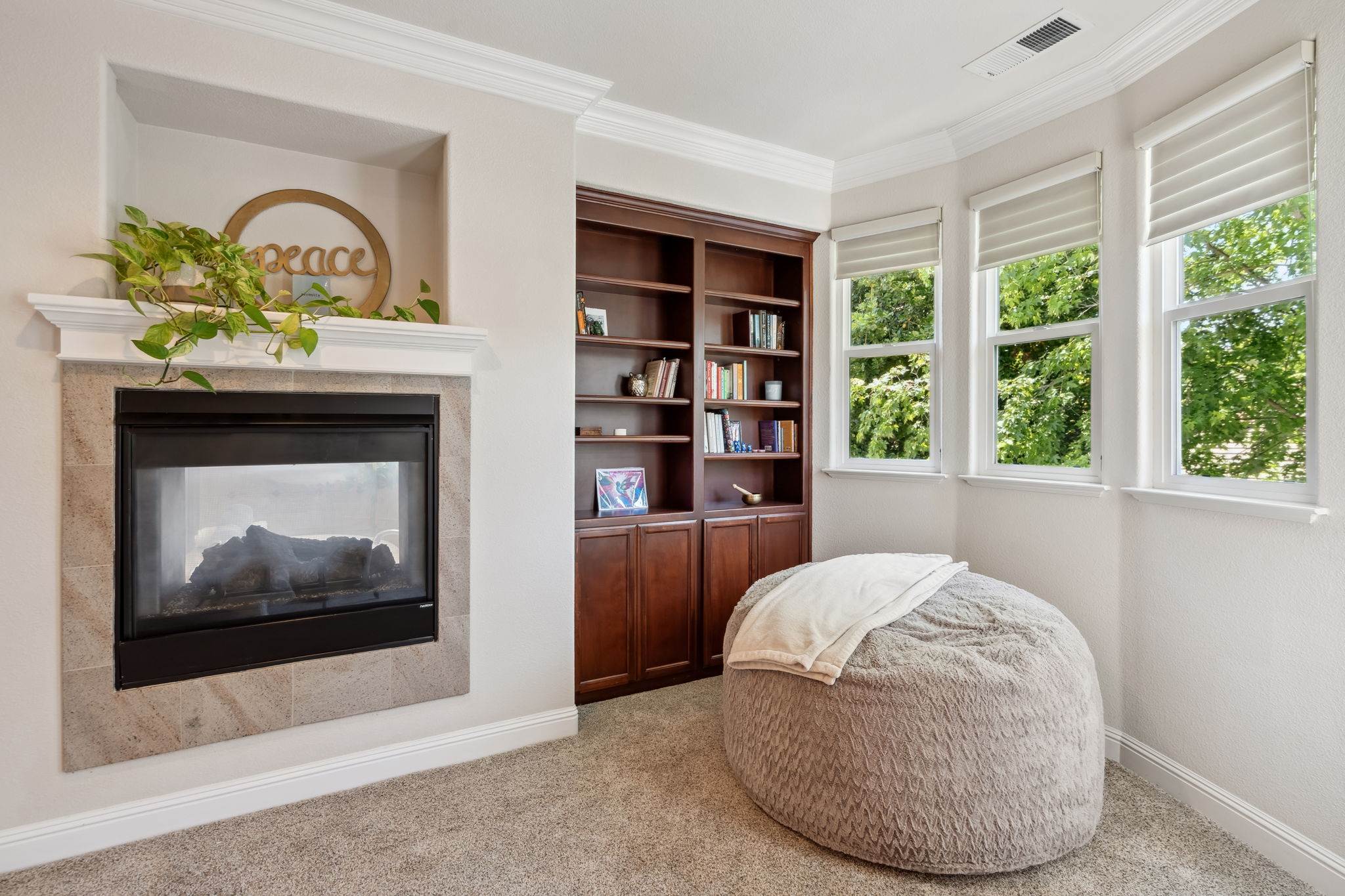 5604 Guthrie Place, Davis, CA 95618