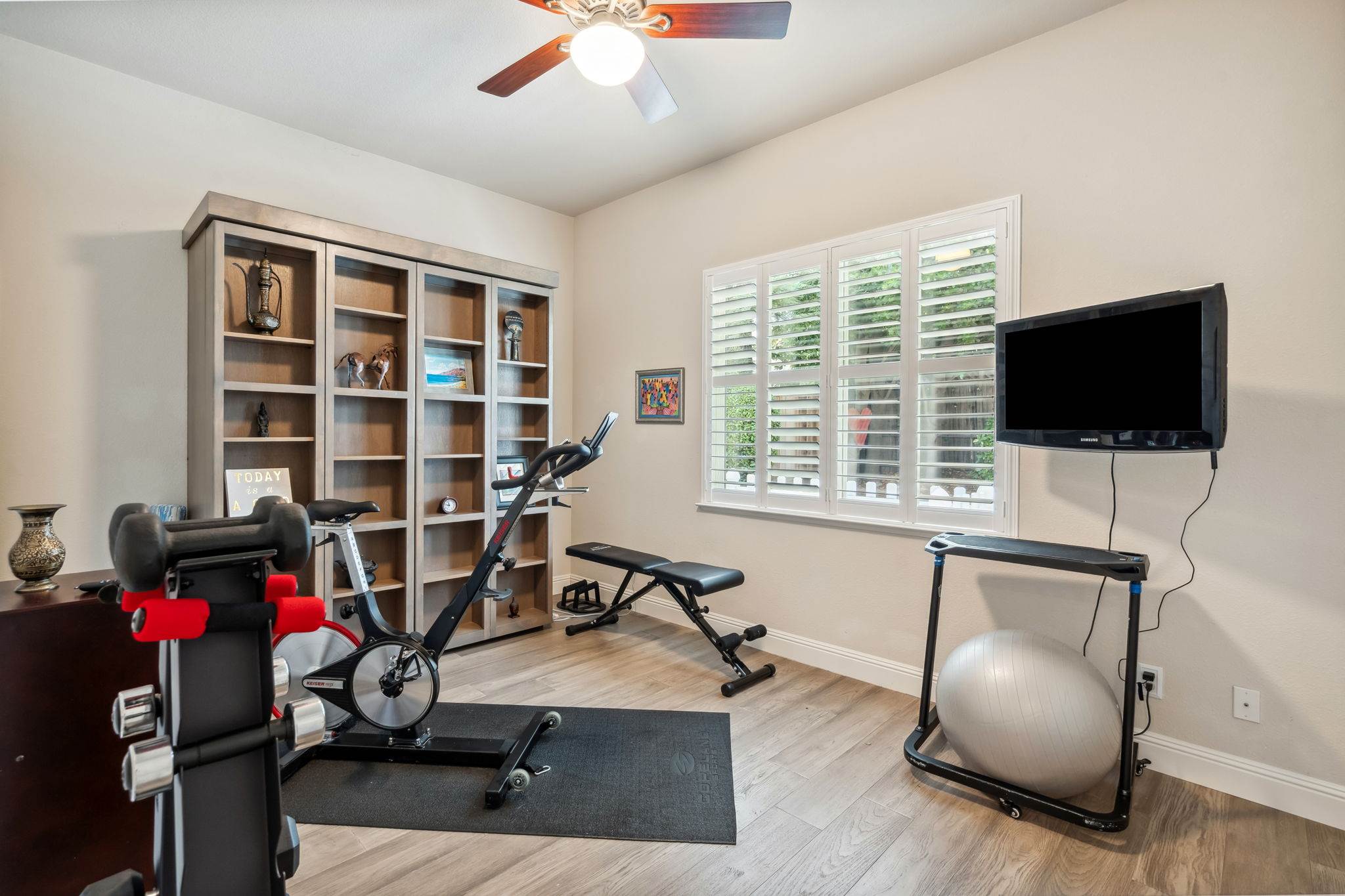 5604 Guthrie Place, Davis, CA 95618