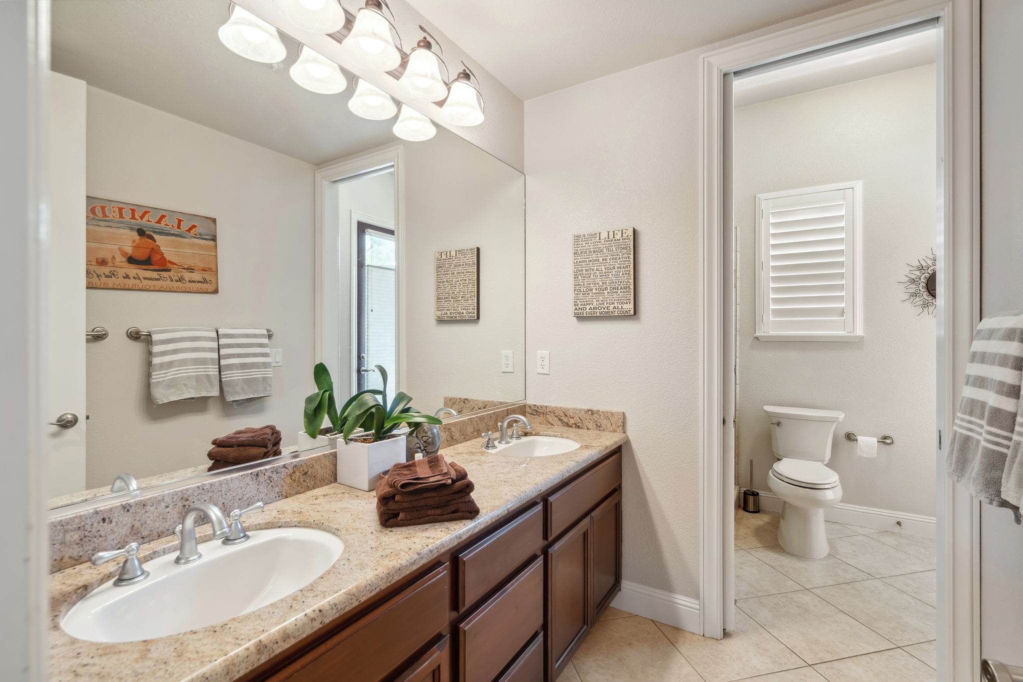 5604 Guthrie Place, Davis, CA 95618