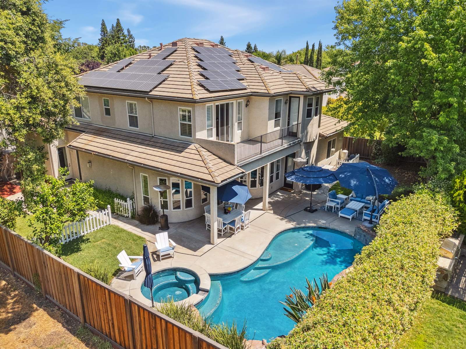 5604 Guthrie Place, Davis, CA 95618