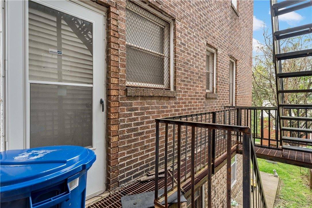 3 Boggs Ave, Mt Washington, PA 15211