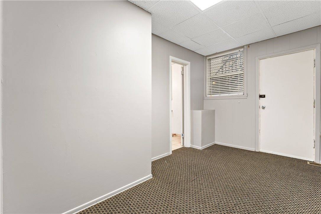 3 Boggs Ave, Mt Washington, PA 15211