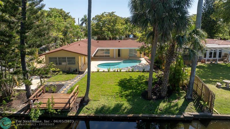 3566 Lloyd Dr, Fort Lauderdale, FL 33309
