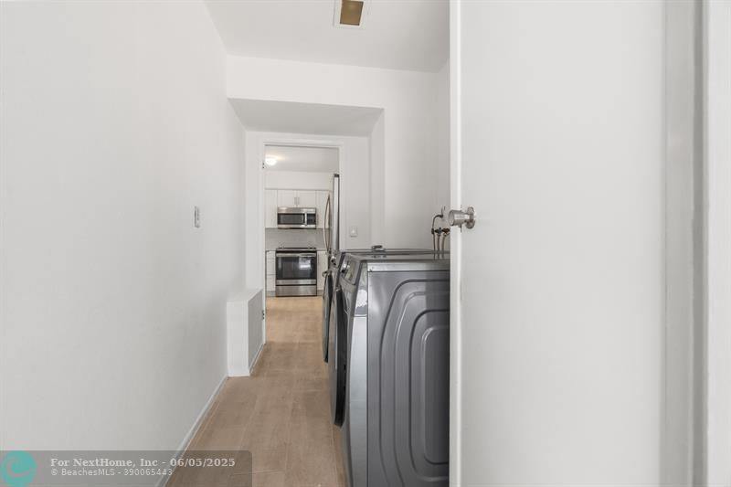 3566 Lloyd Dr, Fort Lauderdale, FL 33309