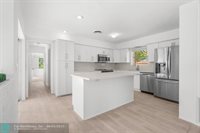 3566 Lloyd Dr, Fort Lauderdale, FL 33309