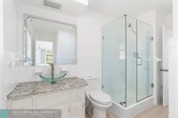 3566 Lloyd Dr, Fort Lauderdale, FL 33309