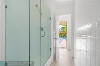 3566 Lloyd Dr, Fort Lauderdale, FL 33309