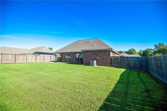13149 East Coles Creek Loop, Hammond, LA 70403