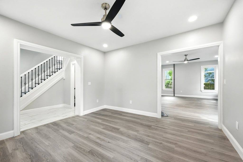 163 Thompson St, Springfield, MA 01109