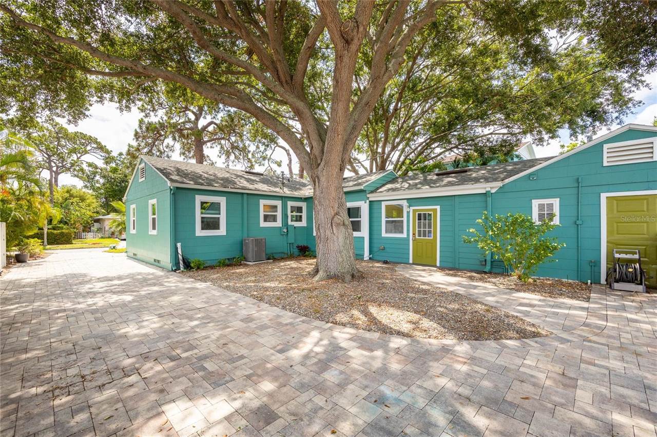 2709 Upton Street South, Gulfport, FL 33711