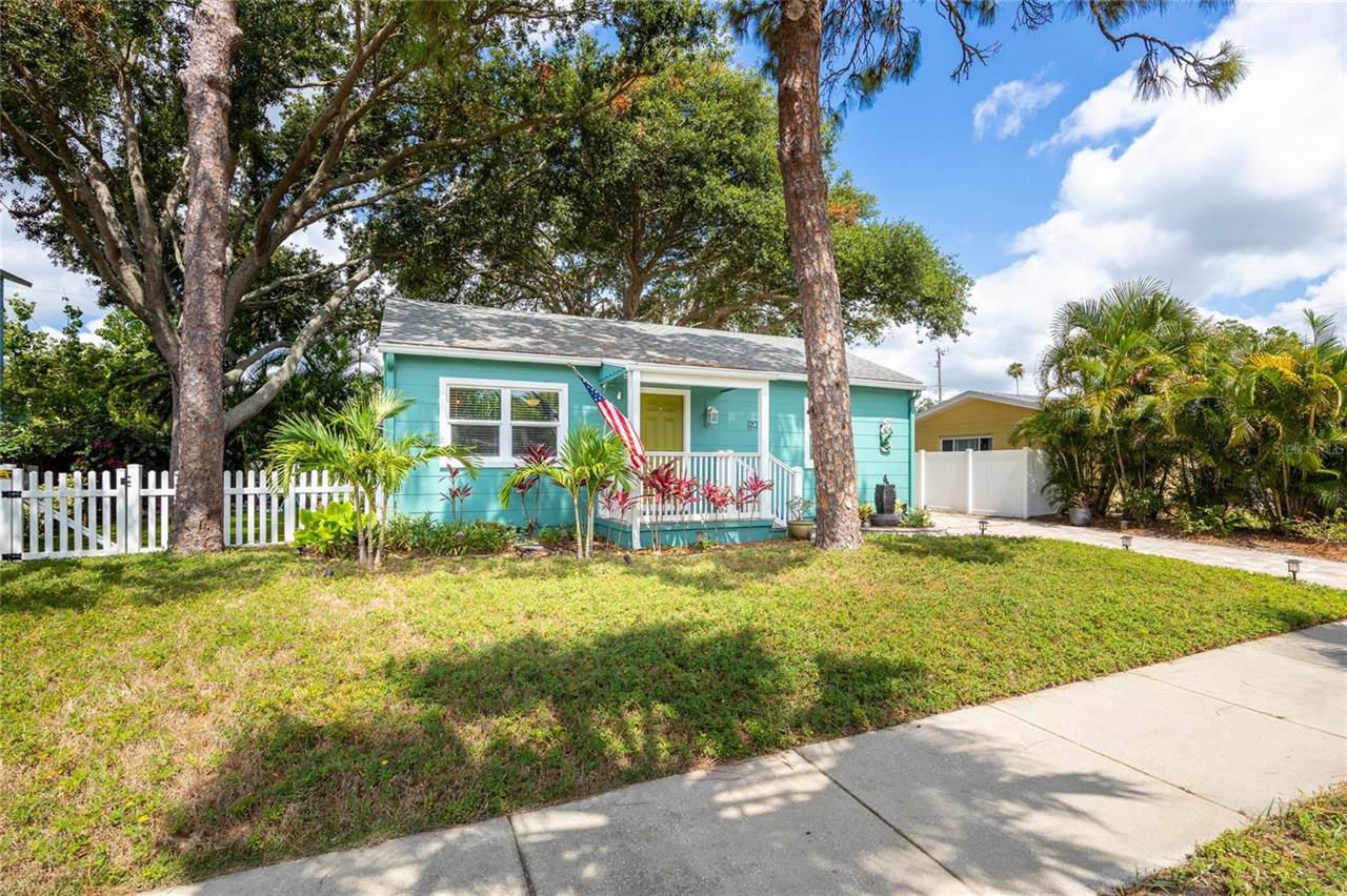 2709 Upton Street South, Gulfport, FL 33711