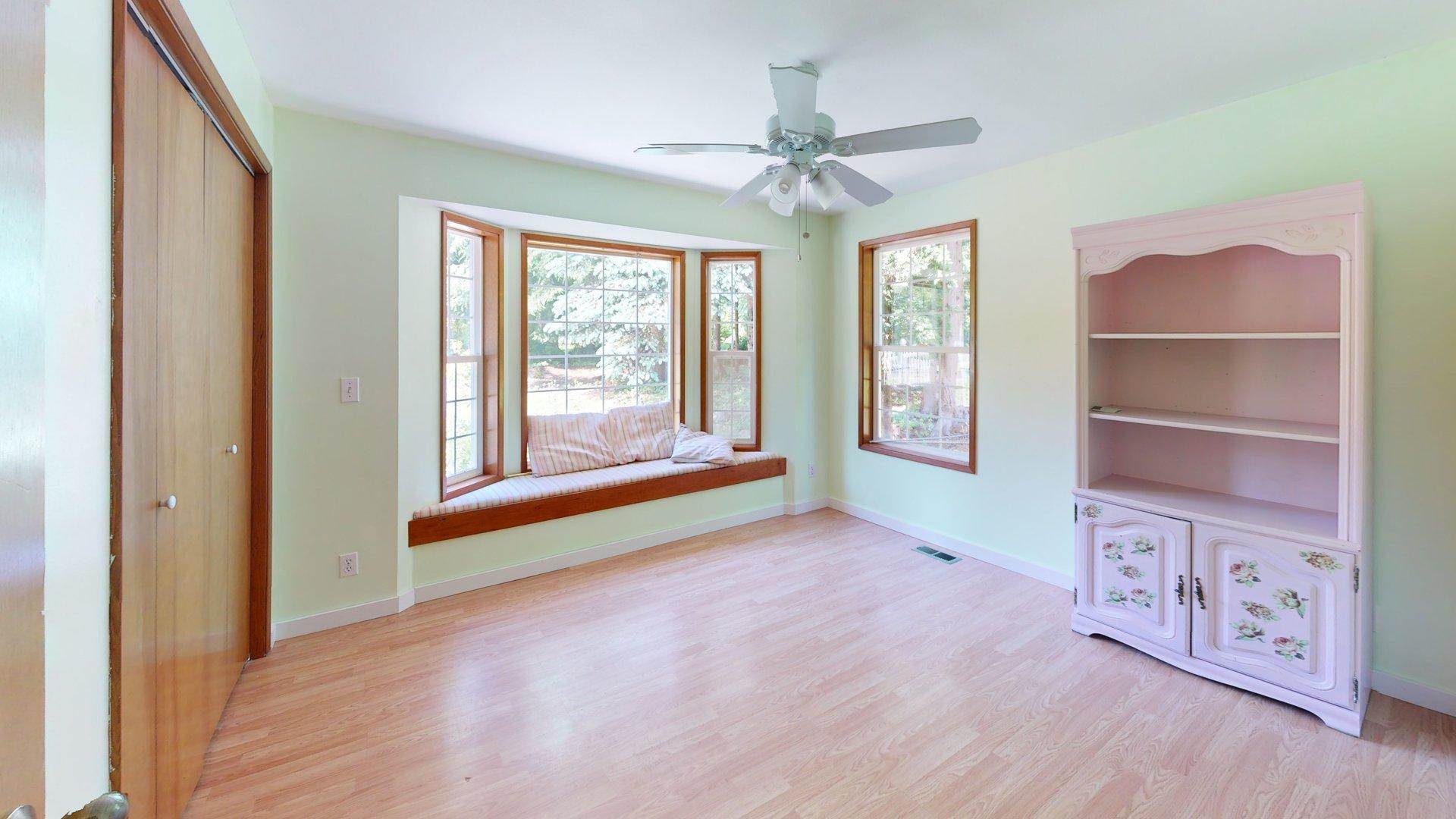 4879 Ida Drive, Sedro Woolley, WA 98284