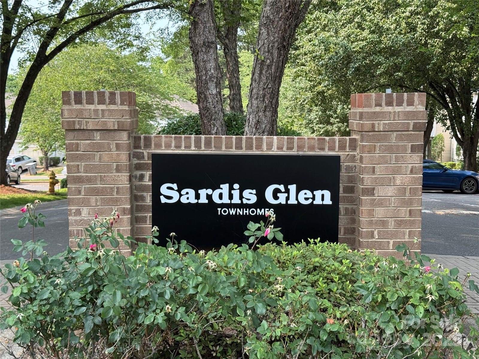 1231 Maple Shade Lane, Charlotte, NC 28270