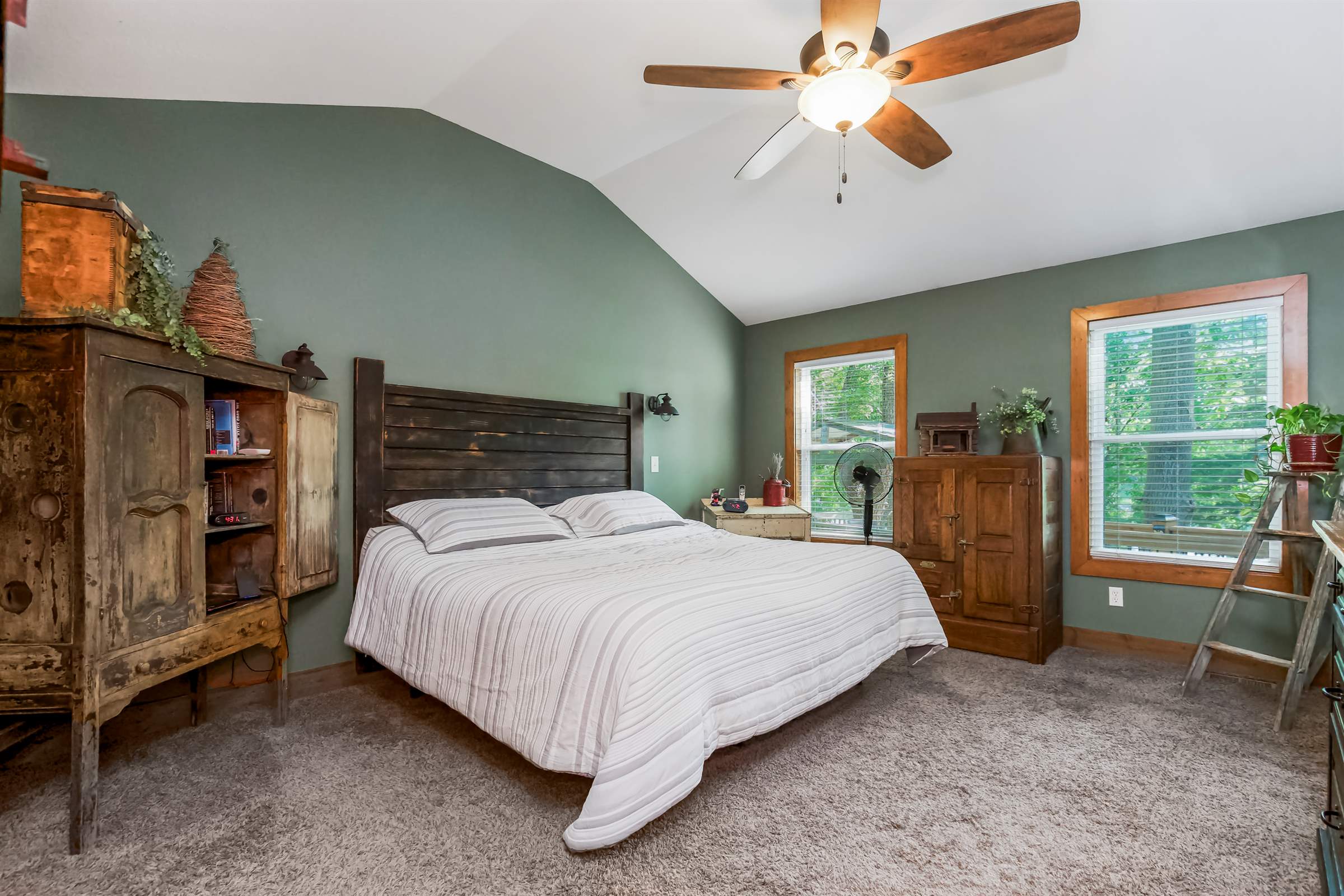 270 Linn Valley Blvd, Linn Valley, KS 66040