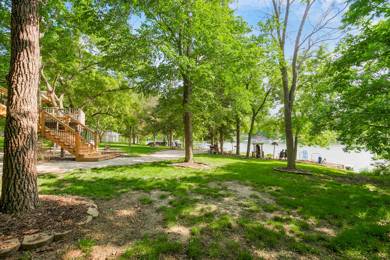 270 Linn Valley Blvd, Linn Valley, KS 66040