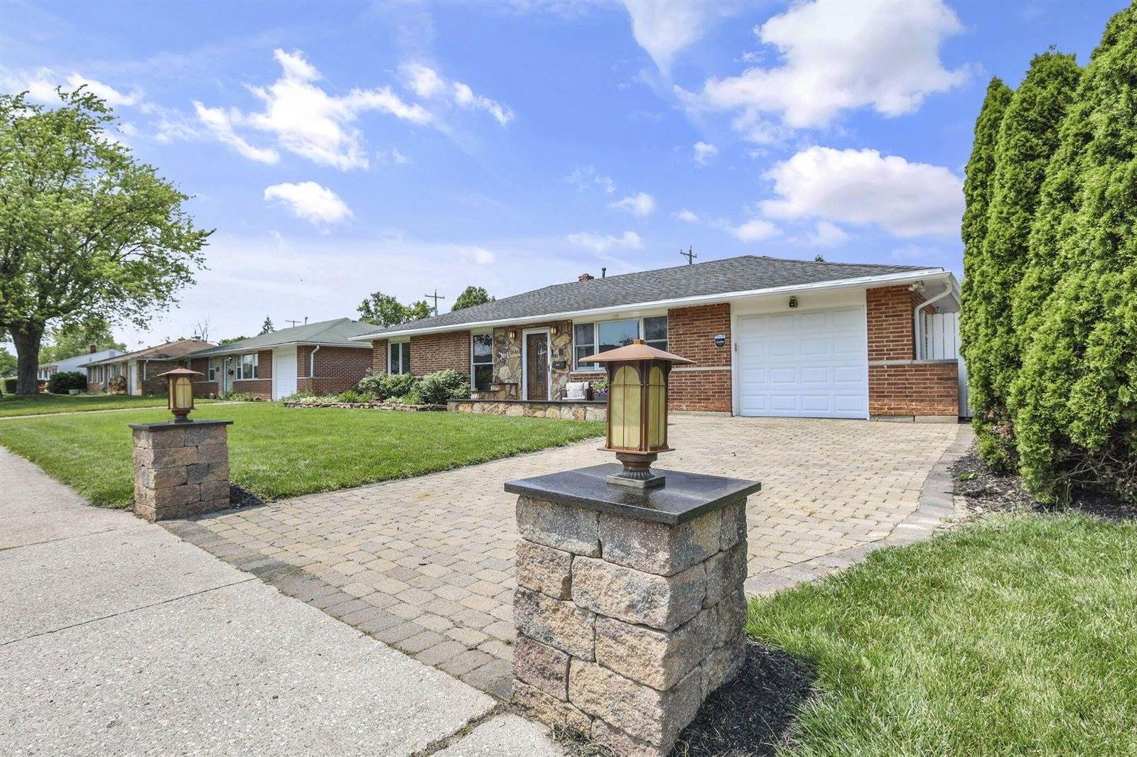 2646 Kenny Lane, Grove City, OH 43123