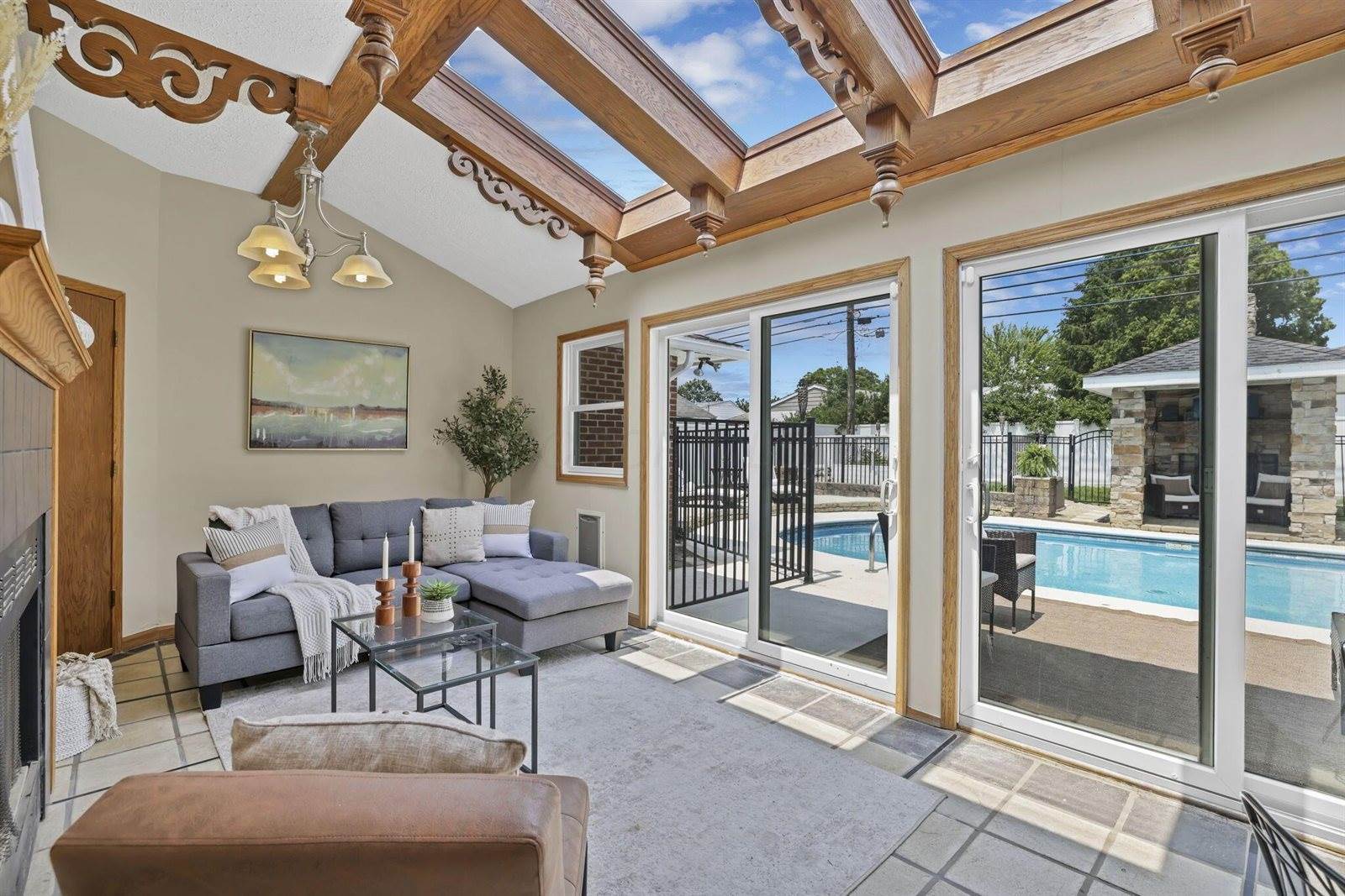 2646 Kenny Lane, Grove City, OH 43123