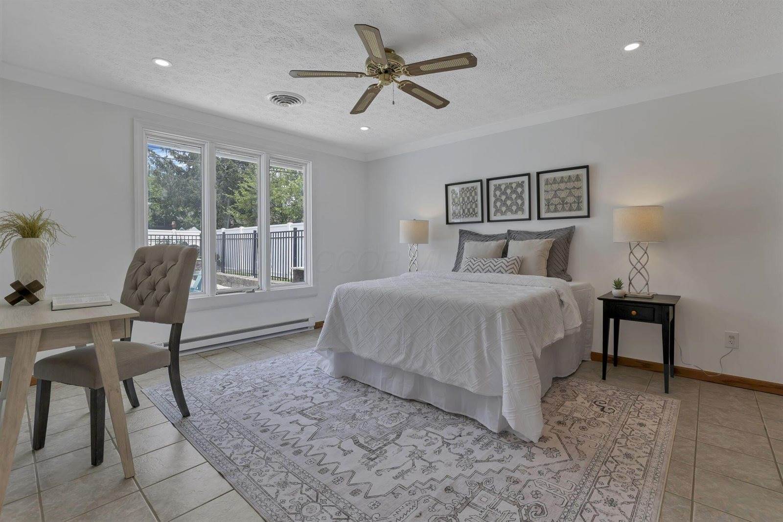 2646 Kenny Lane, Grove City, OH 43123