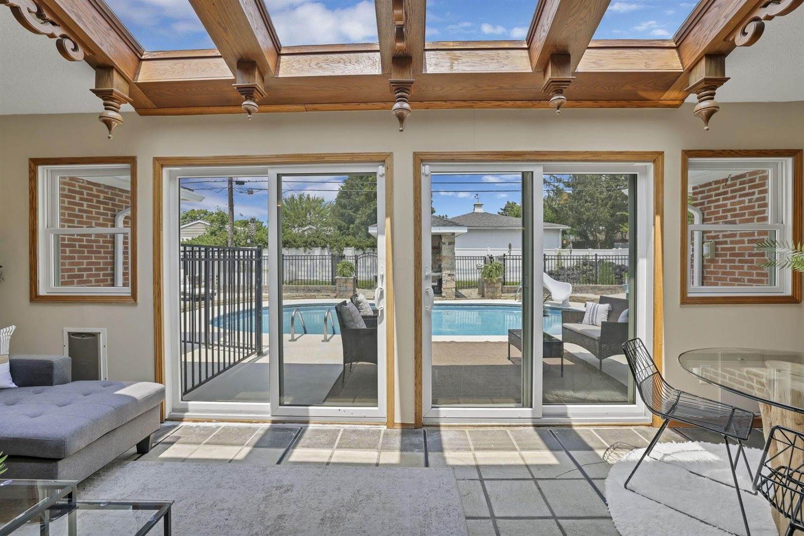 2646 Kenny Lane, Grove City, OH 43123