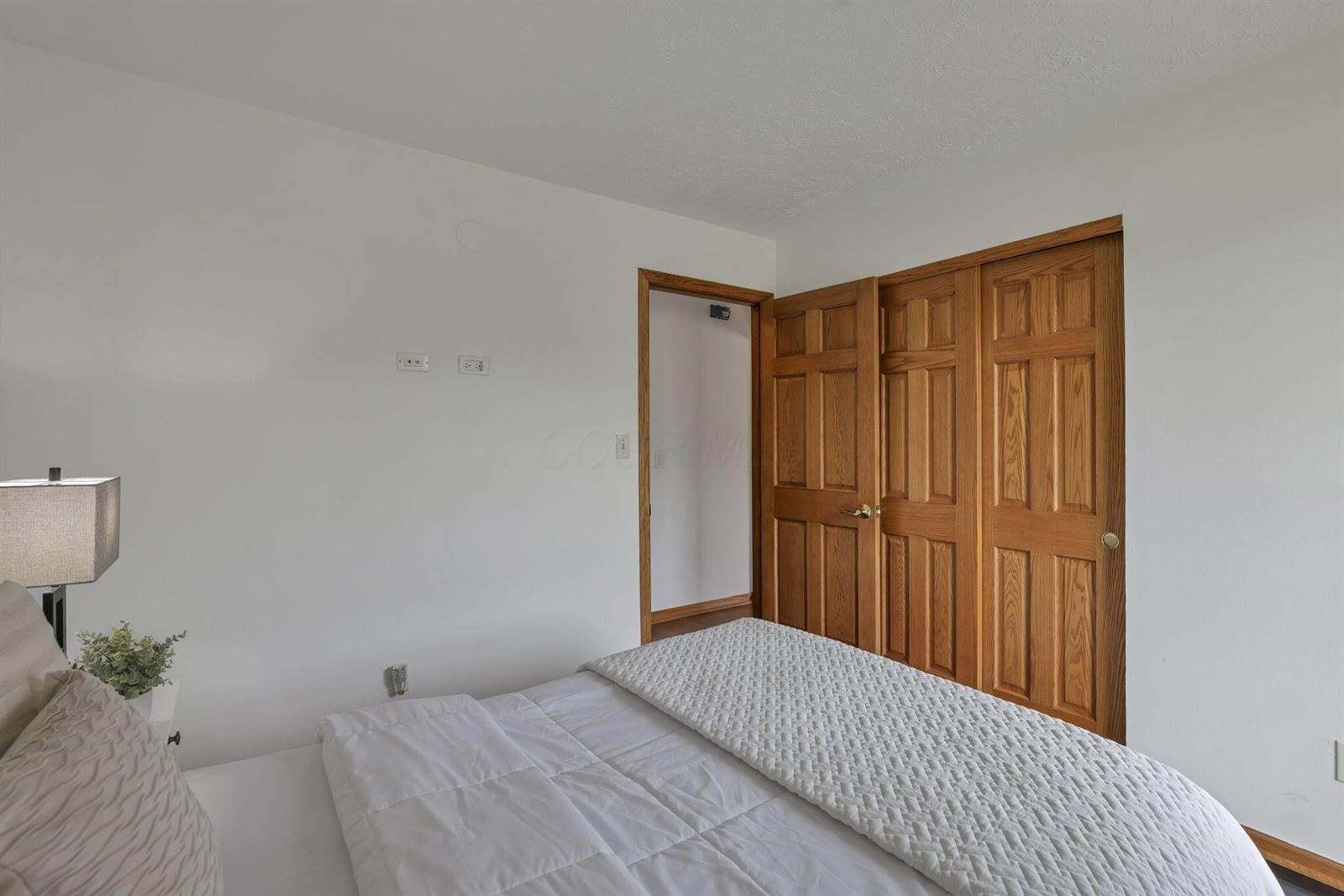 2646 Kenny Lane, Grove City, OH 43123