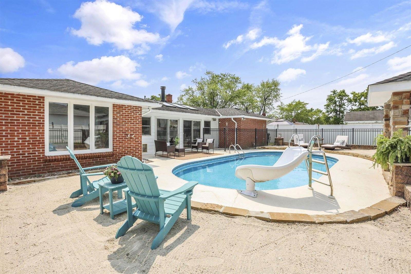 2646 Kenny Lane, Grove City, OH 43123