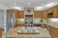 2646 Kenny Lane, Grove City, OH 43123