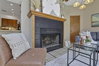 2646 Kenny Lane, Grove City, OH 43123