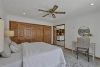 2646 Kenny Lane, Grove City, OH 43123