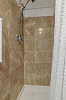 2646 Kenny Lane, Grove City, OH 43123